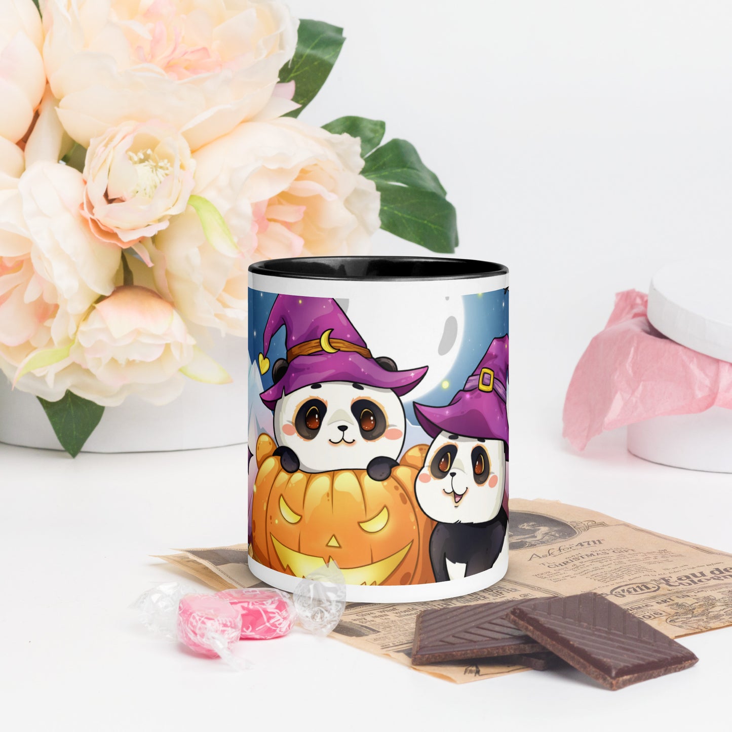 Tasse mit farbiger Innenseite