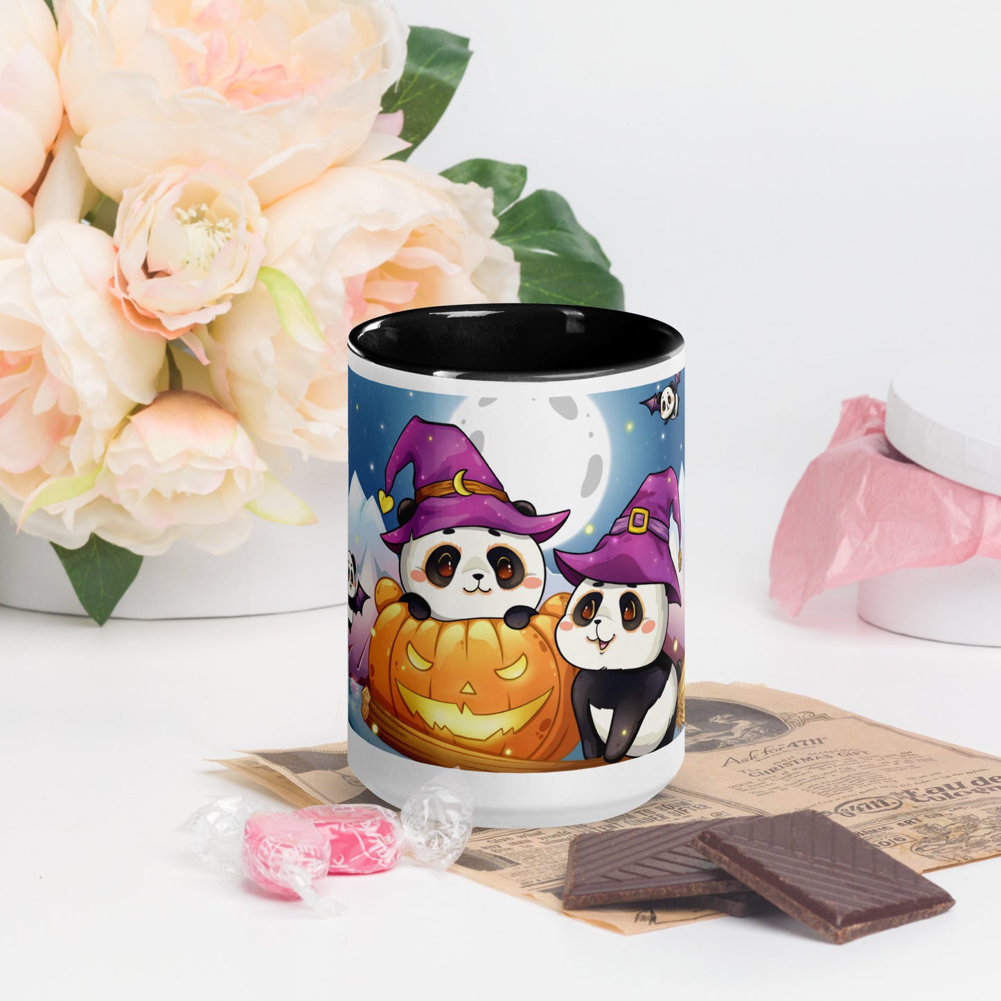 Tasse mit farbiger Innenseite