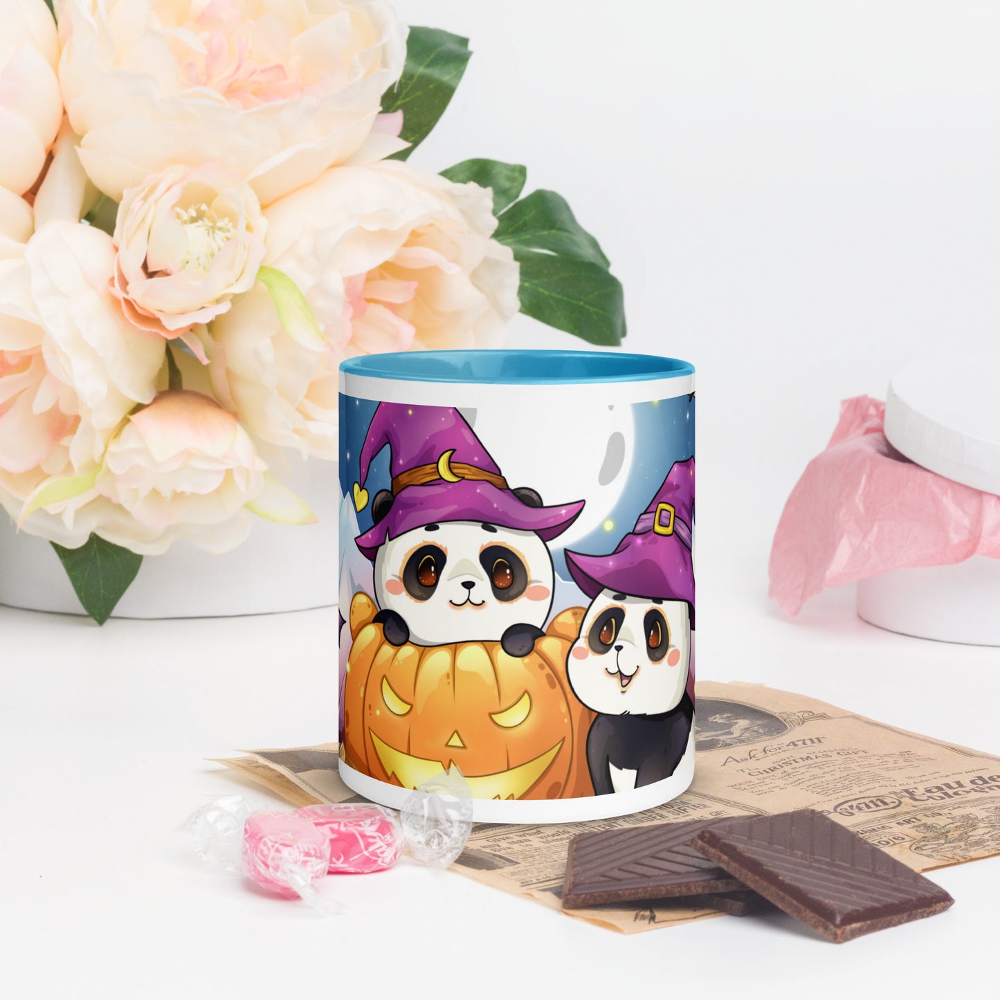 Tasse mit farbiger Innenseite