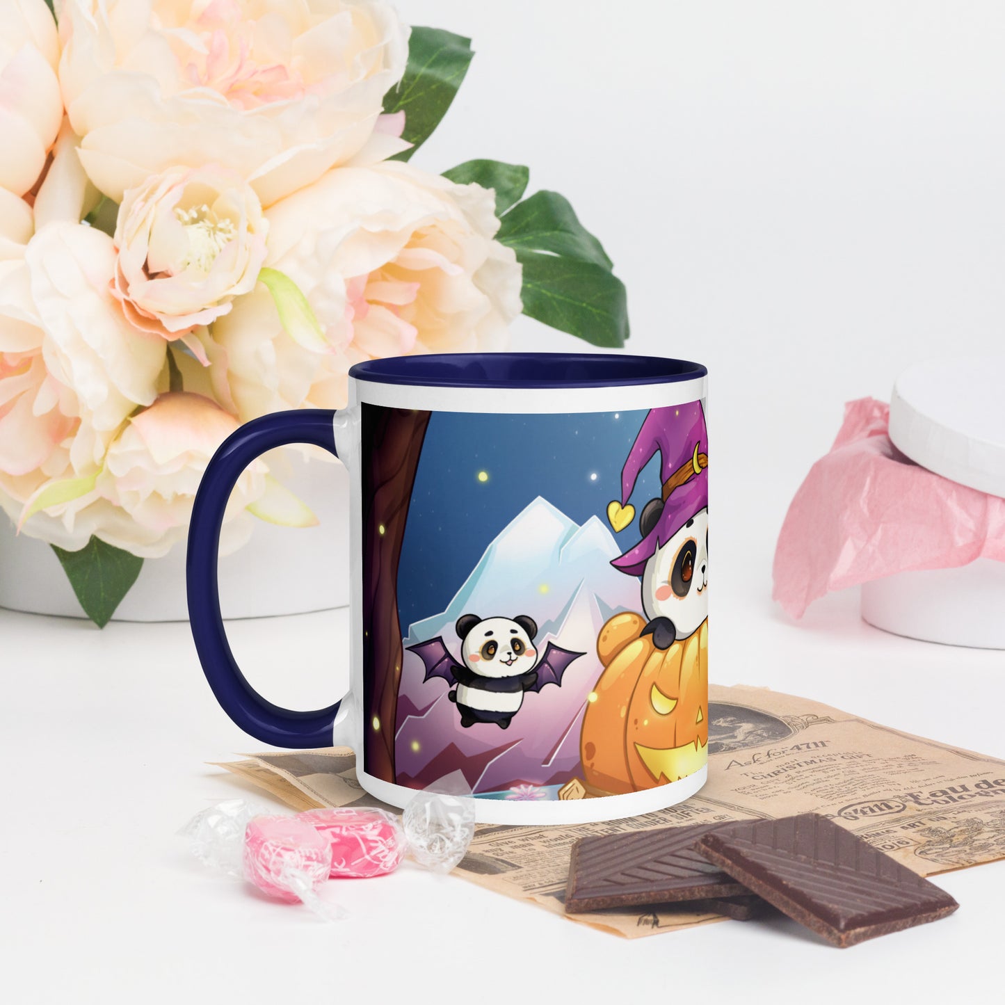 Tasse mit farbiger Innenseite