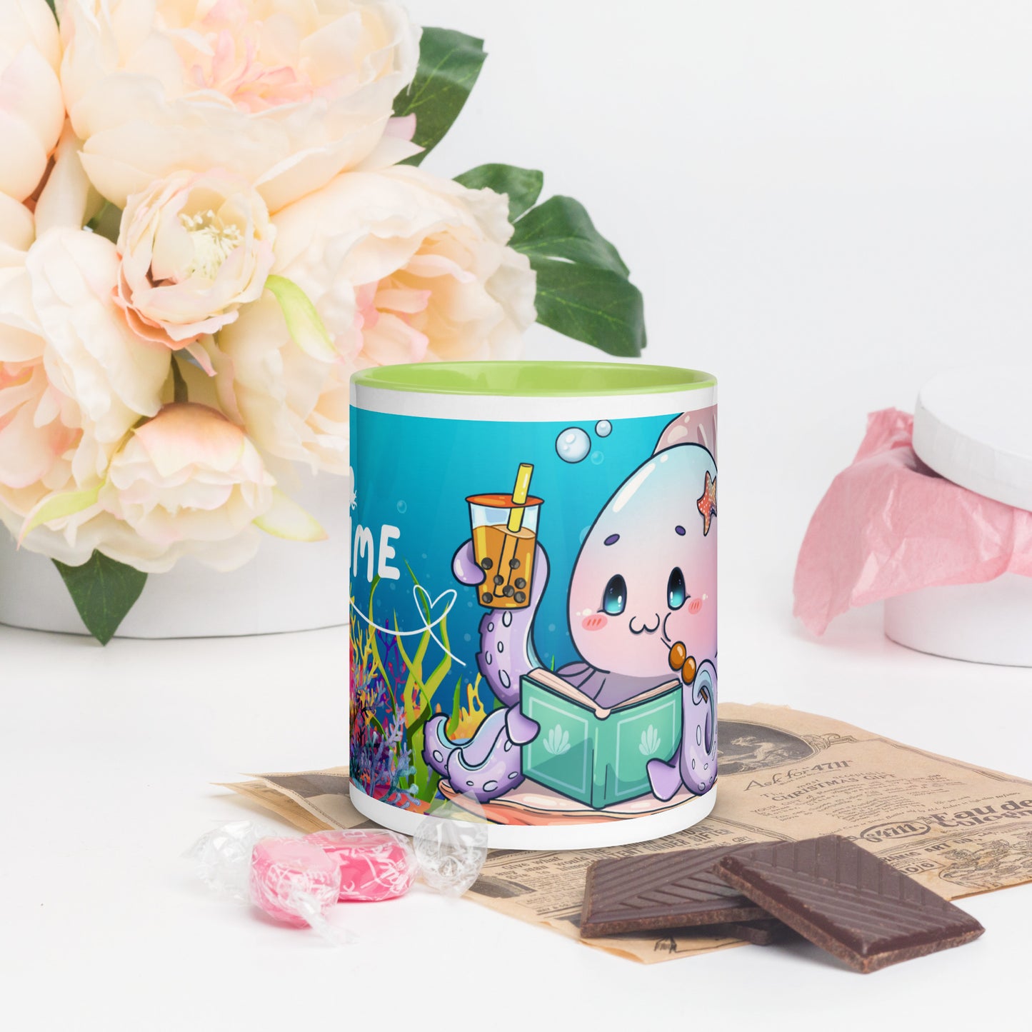 Tasse mit farbiger Innenseite