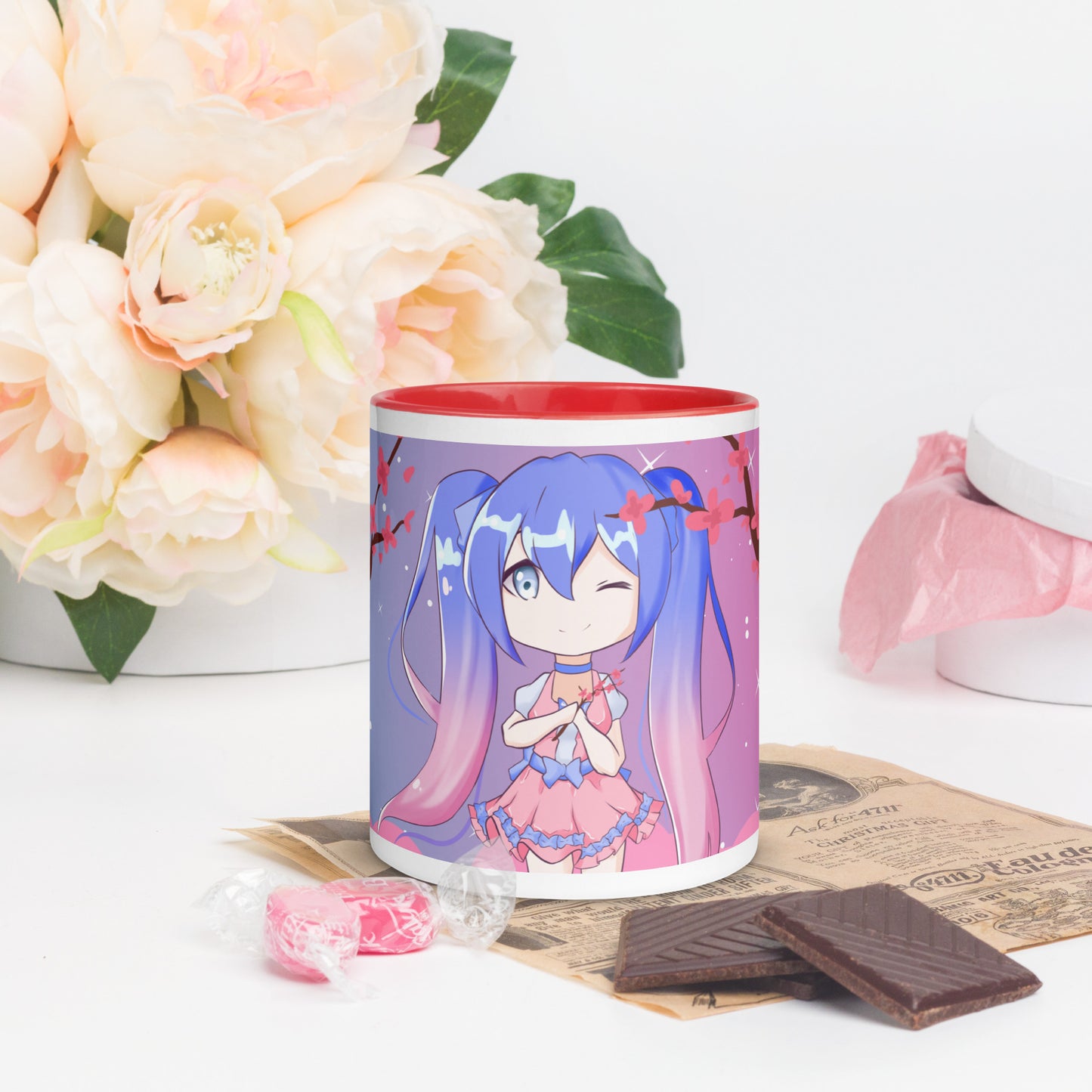 Tasse mit farbiger Innenseite